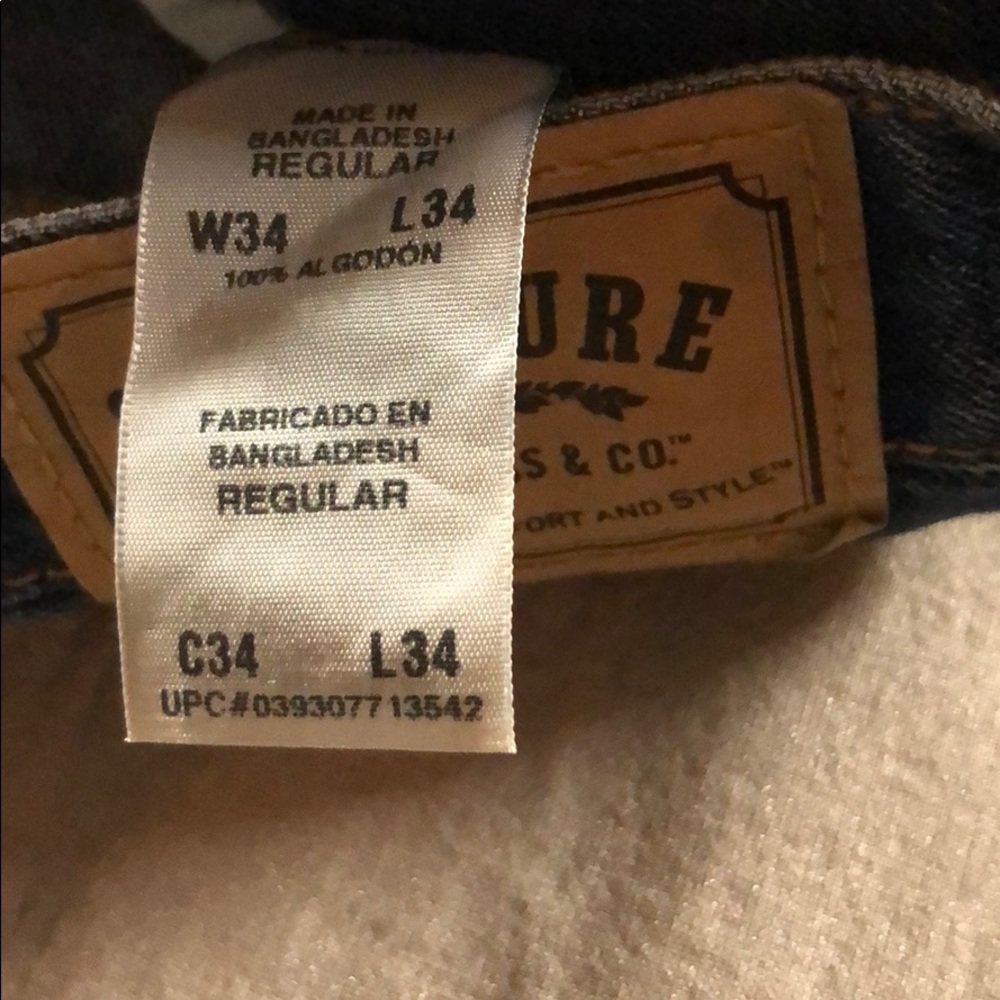 Levi’s - Picture 3 of 3